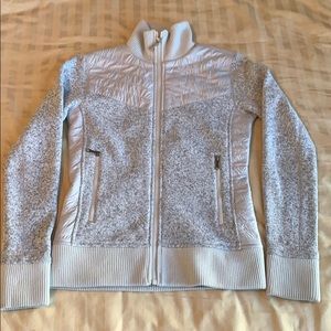 Marmot Women’s full zipper sweater size XS